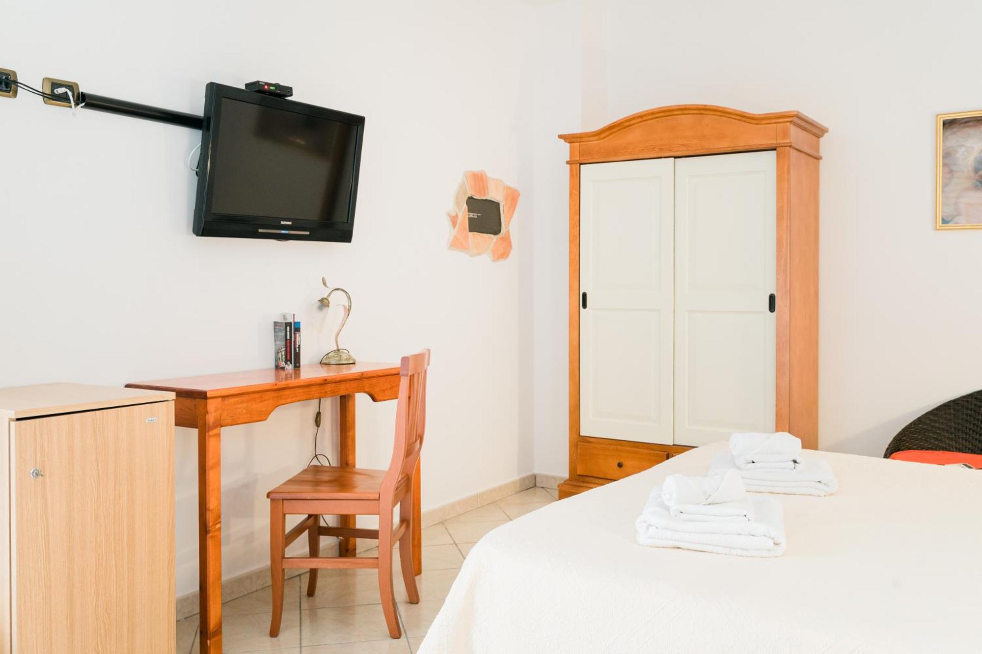 La Marmora Guest house *