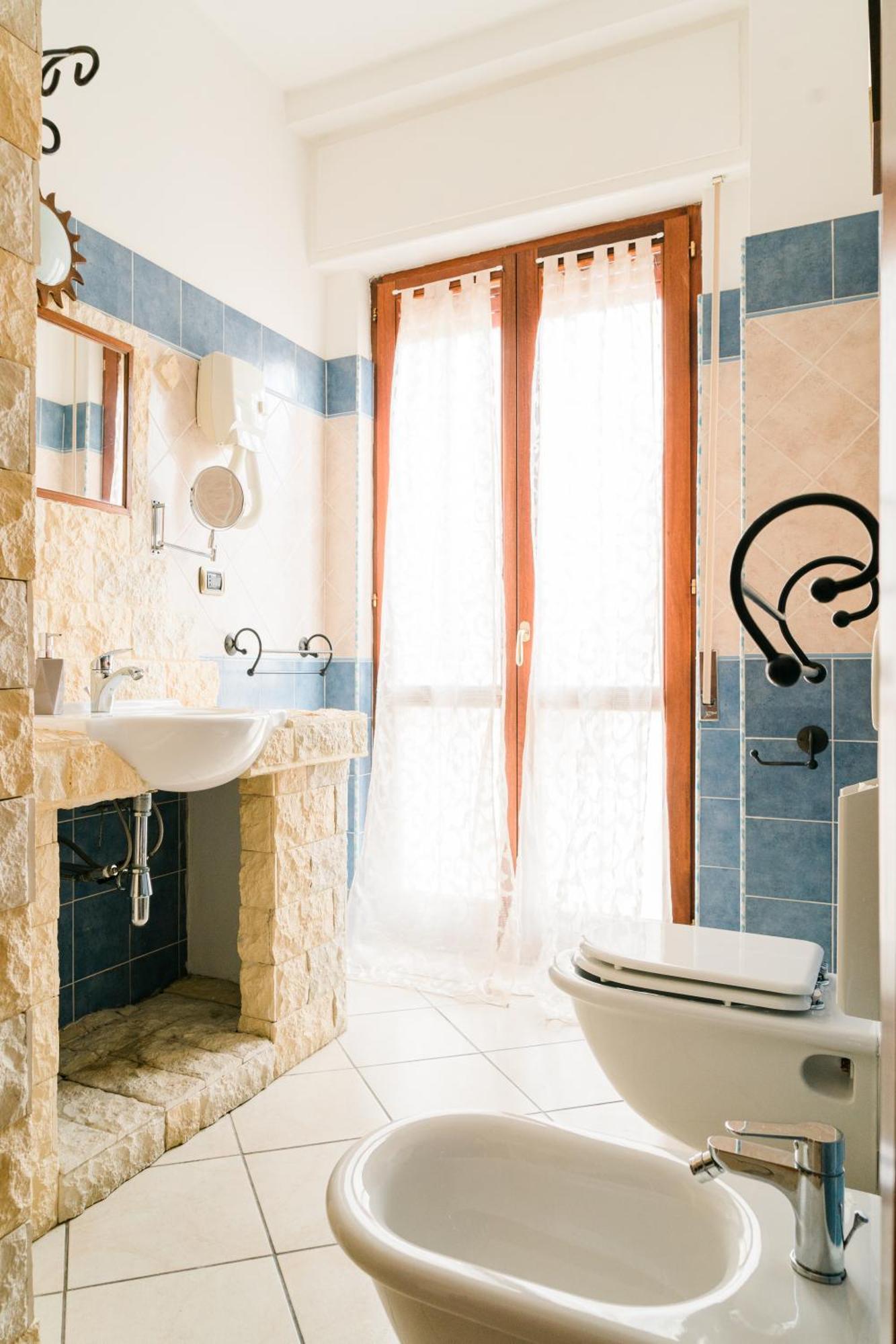 La Marmora Guest house *